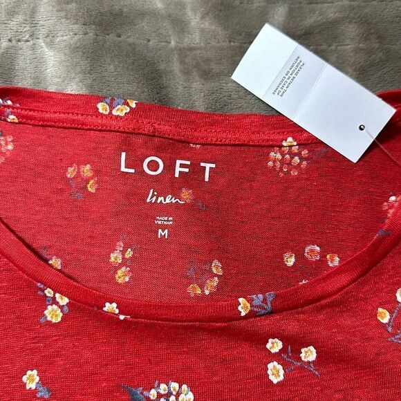 LOFT M Red Floral Linen Short Puff Sleeve Crew Tee Relaxed Fit - Picture 9 of 10